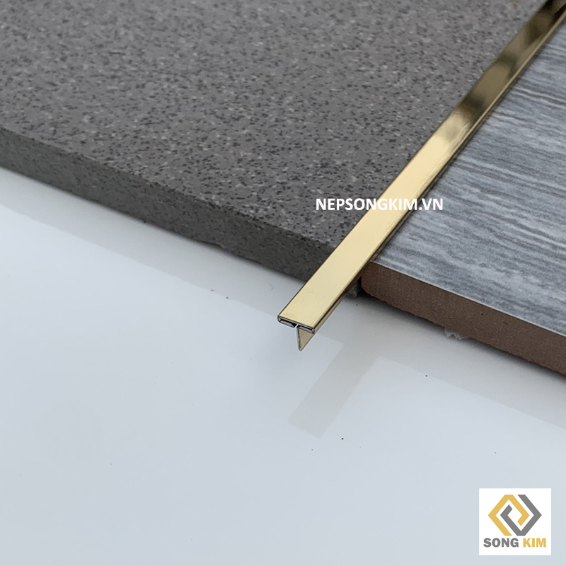 nep inox chu T ma pvd