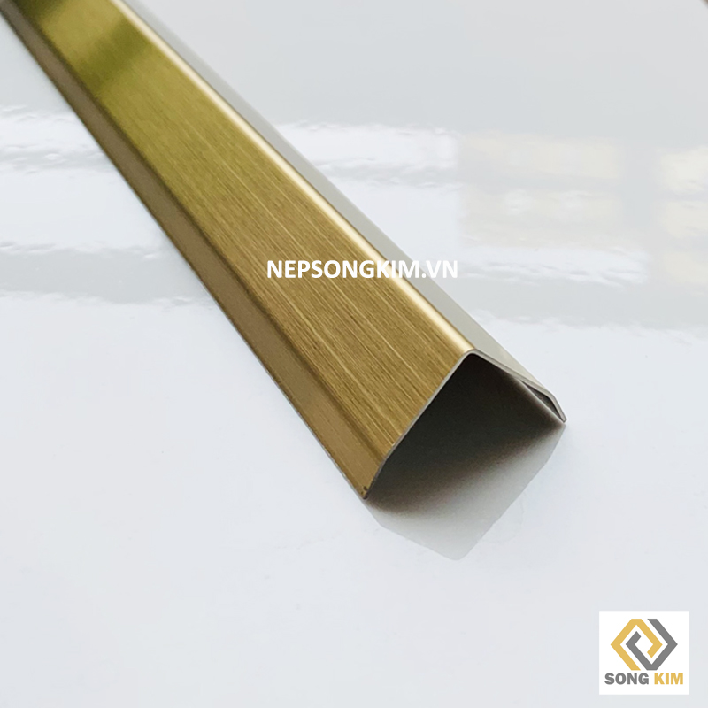 Nẹp chữ V Vàng xước