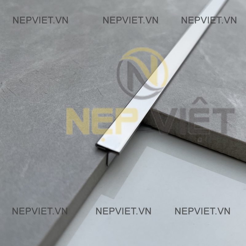 Nẹp Inox T10 Bạc Bóng