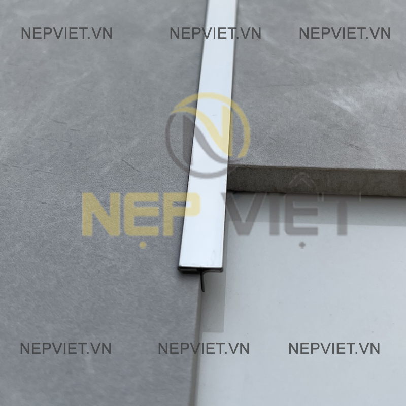 Nẹp Inox T10 Bạc Bóng