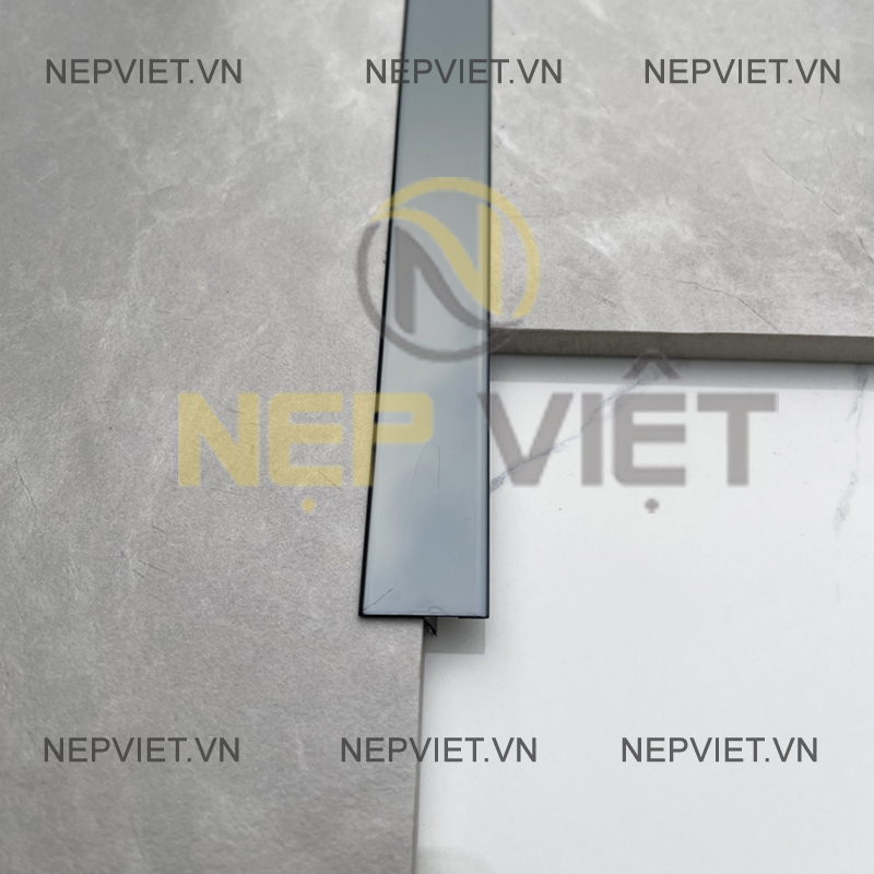 Nẹp Inox T20 Đen Bóng