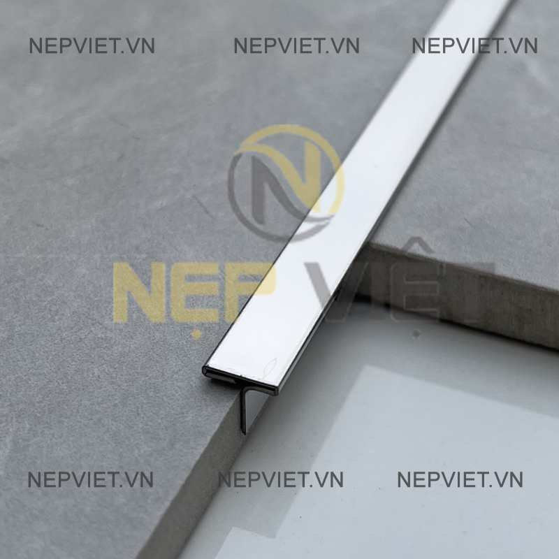 Nẹp Inox T8 Bạc Bóng