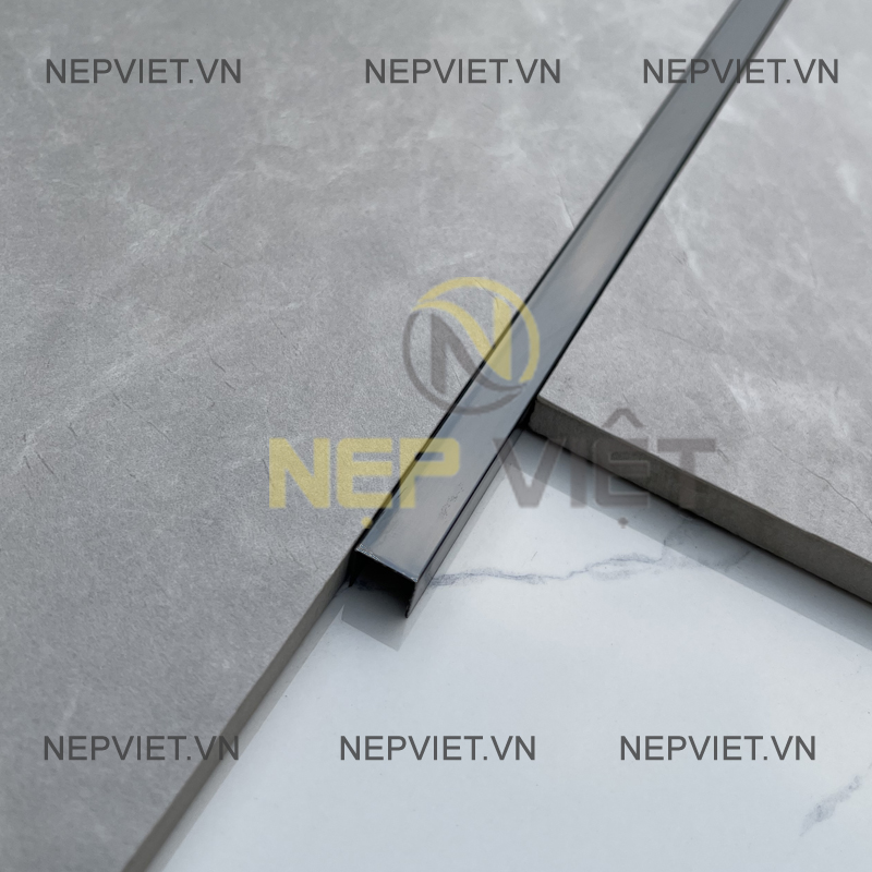 Nẹp Inox U10 Đen Bóng